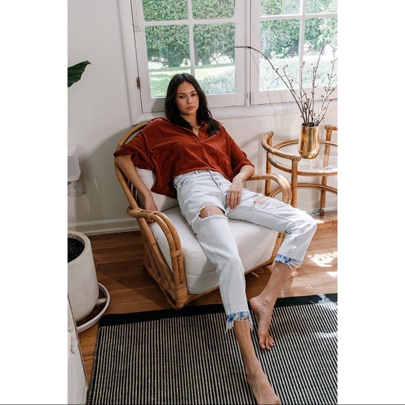 🔥HOST PICK🔥 CLEARANCE Grace Distressed Button-Up Mom Jeans - Picture 4 of 14